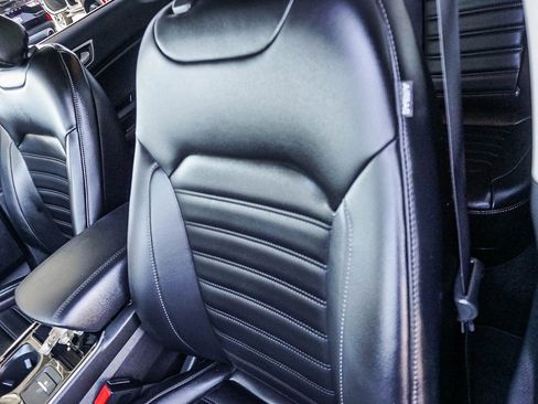 Used 2020 Ford Edge SEL w/ Convenience Package image 21