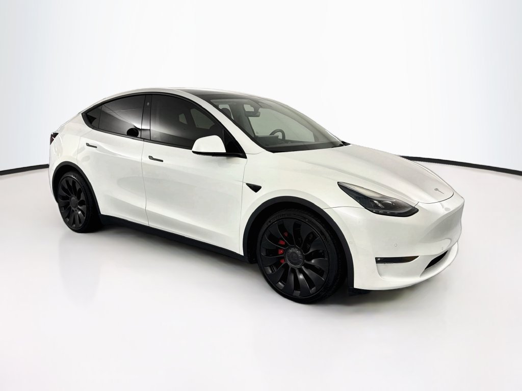 Used 2022 Tesla Model Y Performance AWD/4WD image 3