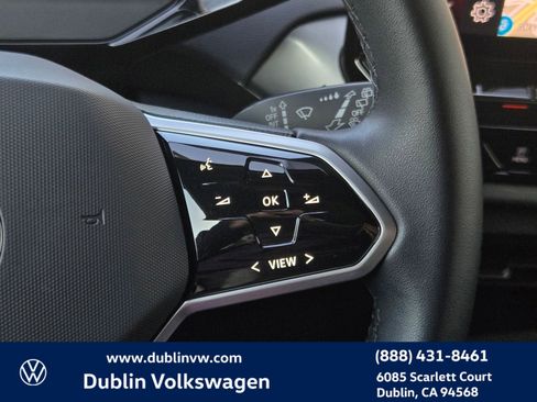 Used 2023 Volkswagen ID.4 Pro S image 20