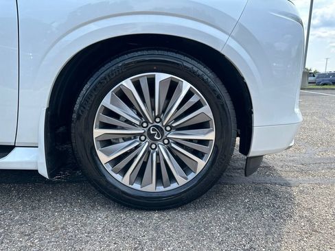 Certified 2026 INFINITI QX80 Luxe w/ Exterior Package AWD/4WD image 18
