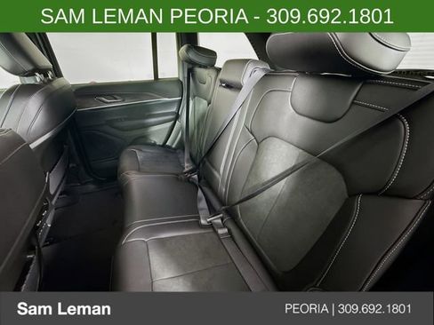 New 2026 Jeep Grand Cherokee Altitude image 25