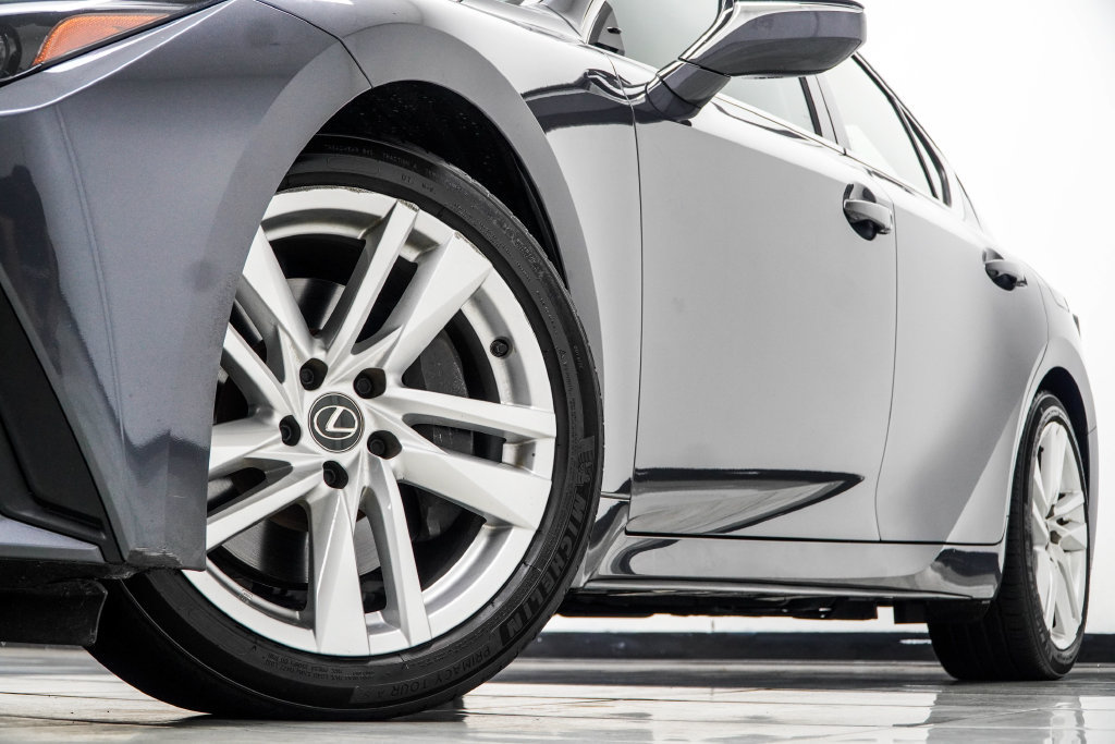 Used 2024 Lexus IS 300 w/ Comfort Package RWD image 7