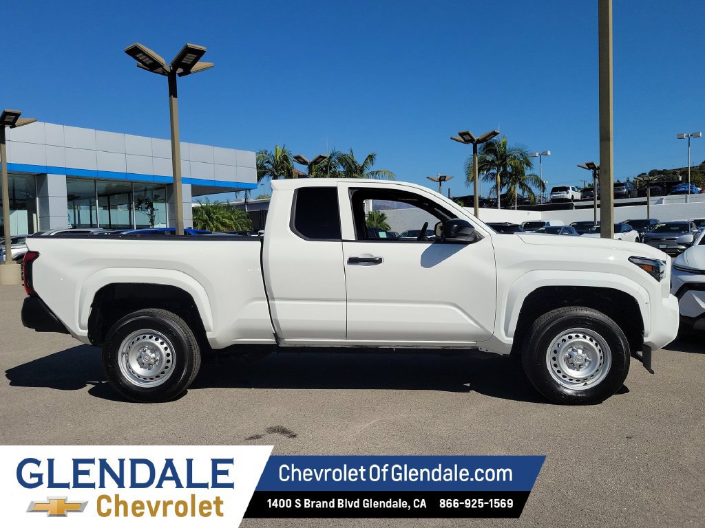 Used 2024 Toyota Tacoma SR RWD image 2