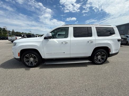 Certified 2022 Jeep Grand Wagoneer Series I w/ HD Trailer Tow Package AWD/4WD image 2