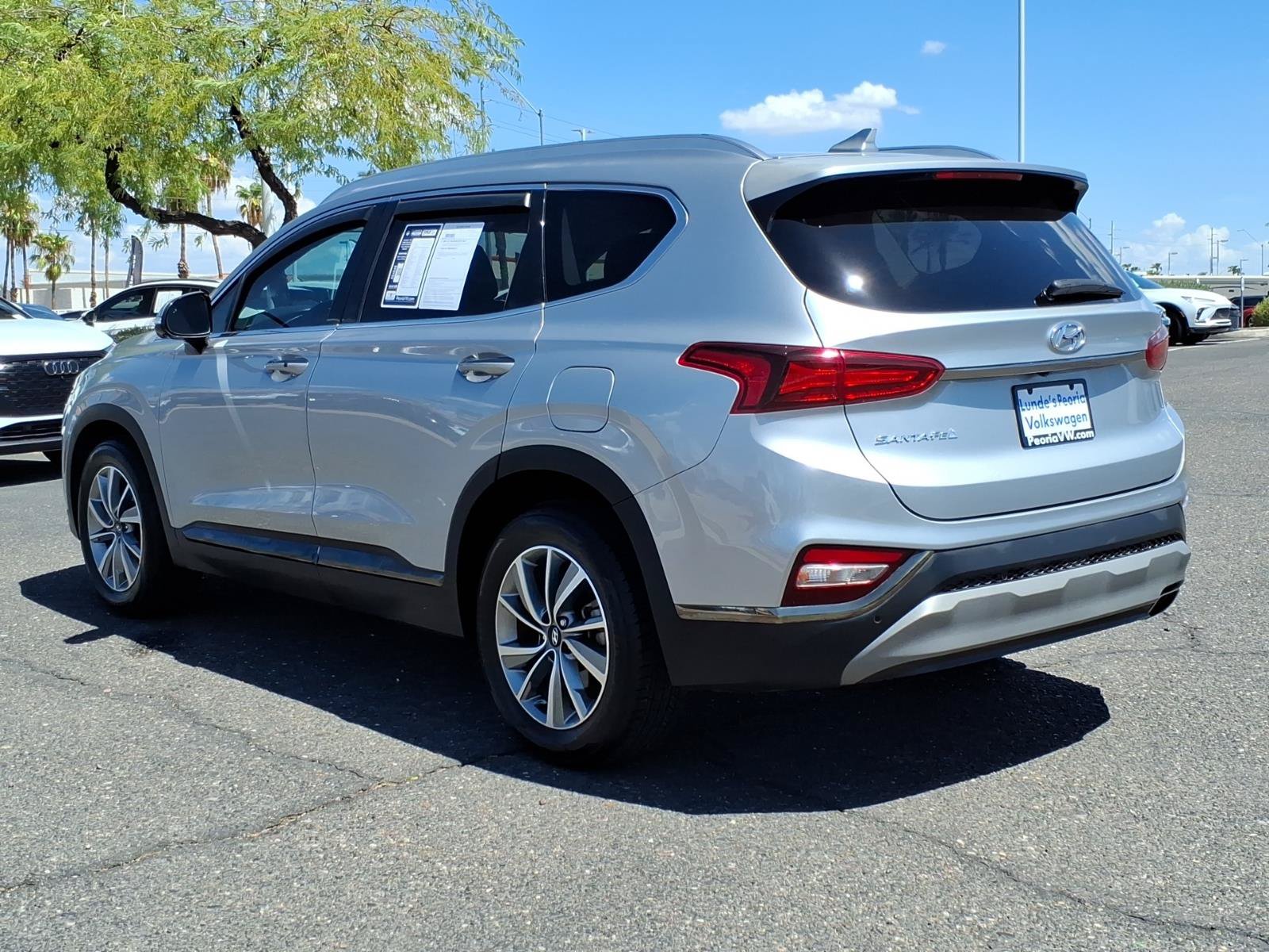Used 2020 Hyundai Santa Fe Limited w/ Cargo Package FWD image 5