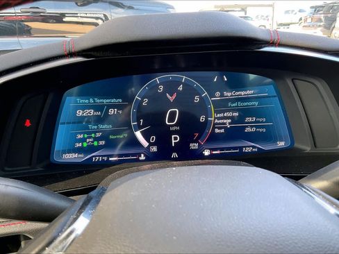 Used 2024 Chevrolet Corvette Stingray Coupe w/ Z51 Performance Package RWD image 23