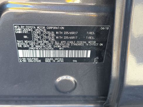 Used 2018 Toyota RAV4 LE image 14