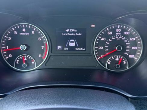 Used 2020 Kia Optima LX FWD image 10