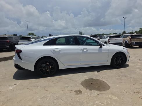 New 2026 Kia K5 GT-Line FWD image 9