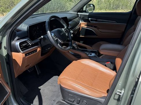 Used 2024 Kia Telluride SX Prestige X-Pro AWD/4WD image 3