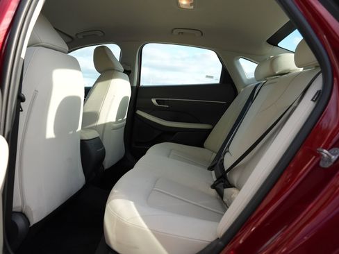 Used 2025 Hyundai Sonata SEL image 20