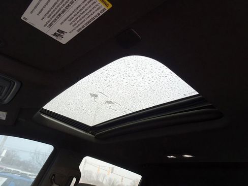 Used 2020 GMC Sierra 1500 AT4 w/ Technology Package image 11