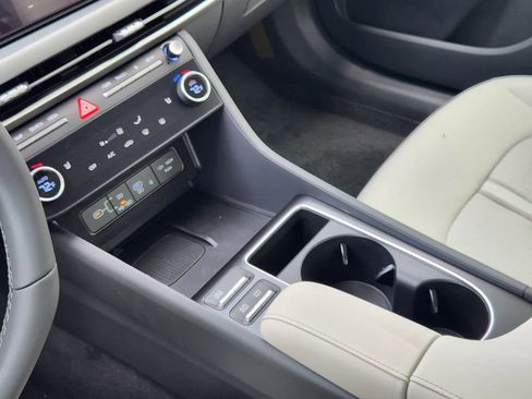 New 2026 Hyundai Sonata SEL FWD image 14