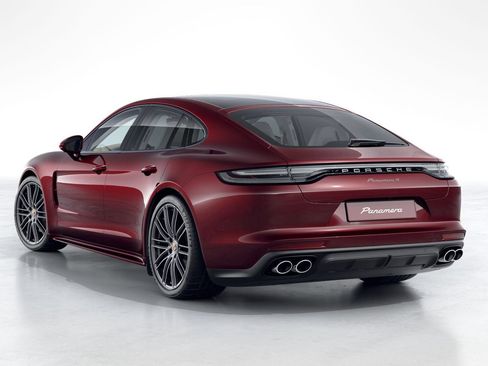 Certified 2023 Porsche Panamera 4 Platinum Edition AWD/4WD image 3