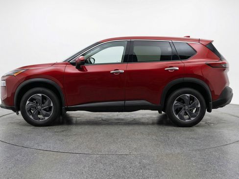 Used 2025 Nissan Rogue SV image 5