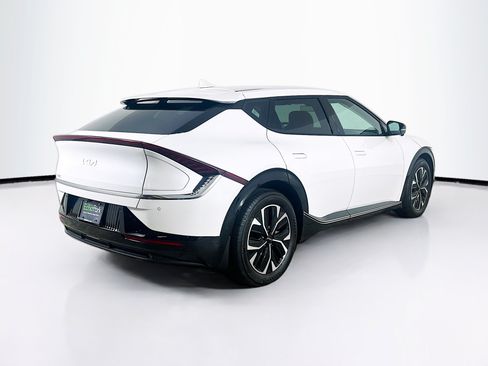 Used 2022 Kia EV6 Wind w/ Wind Technology Package AWD/4WD image 9