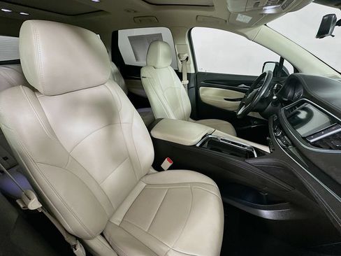 Used 2024 Buick Enclave Essence w/ Experience Buick Package AWD/4WD image 36