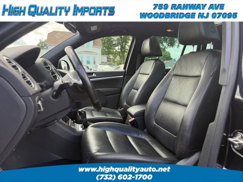 Used 2014 Volkswagen Tiguan R-Line AWD/4WD image 16