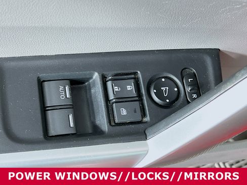 Used 2012 Honda Civic EX image 18