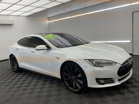 Used 2014 Tesla Model S image 3