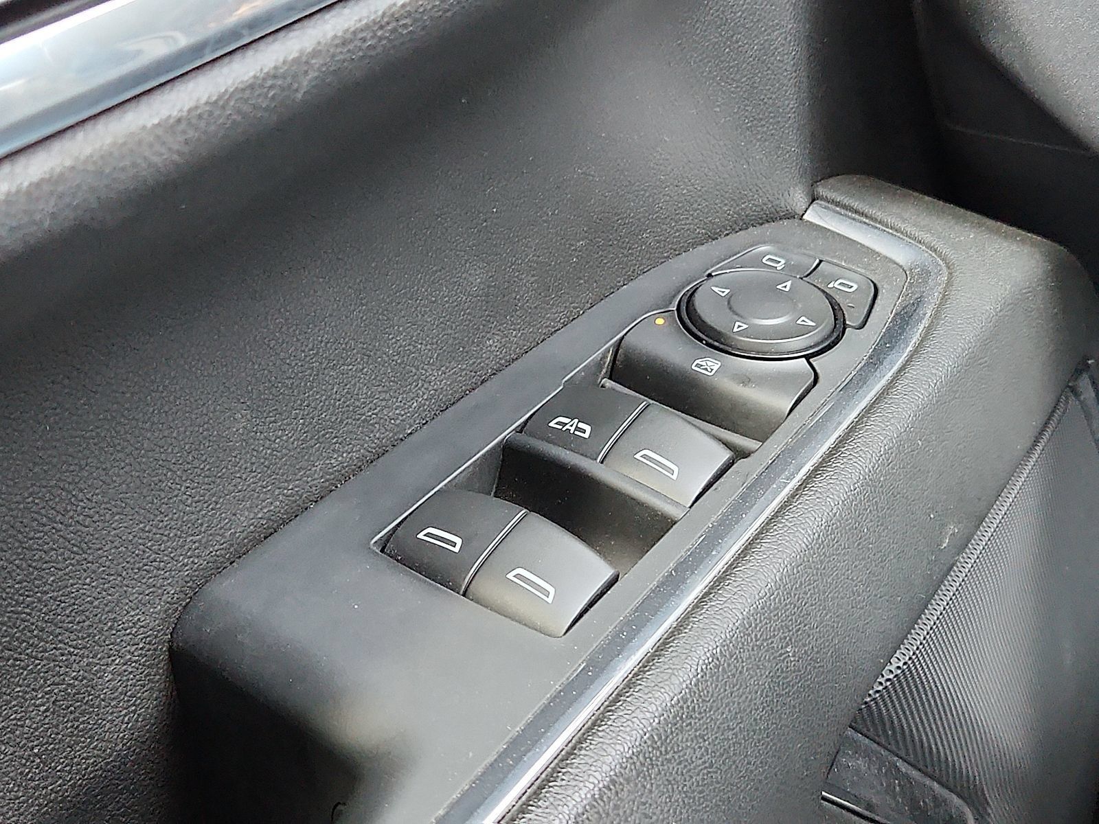 Used 2024 GMC Sierra 1500 Elevation AWD/4WD image 15