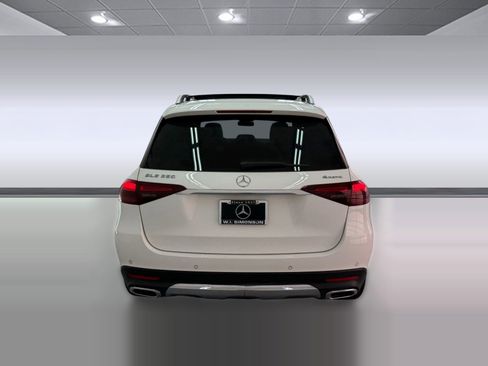 Used 2024 Mercedes-Benz GLE 350 4MATIC w/ 3rd Row Seat Package image 9