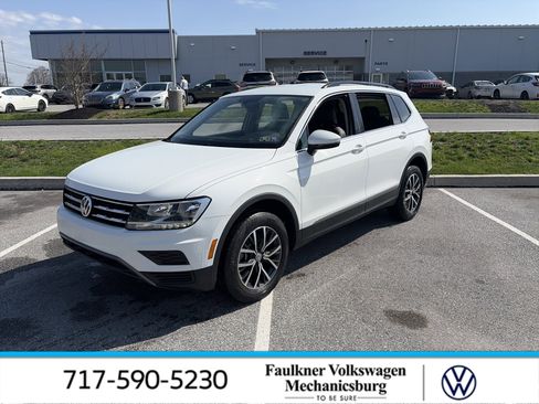 Used 2020 Volkswagen Tiguan SE w/ 3rd Row Seat Package image 1