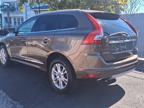 Used 2015 Volvo XC60 T5 Premier FWD image 5