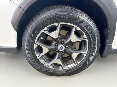 Used 2018 Subaru Crosstrek 2.0i Premium w/ Eyesight System image 38