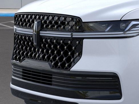 New 2026 Lincoln Navigator L Black Label image 17