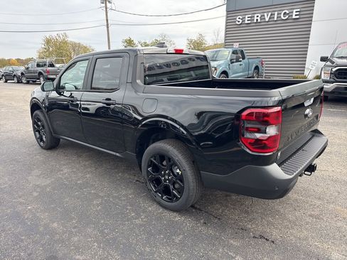 New 2025 Ford Maverick XLT w/ XLT Luxury Package image 8