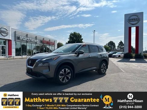 Used 2021 Nissan Rogue SV w/ Premium Package AWD/4WD image 1