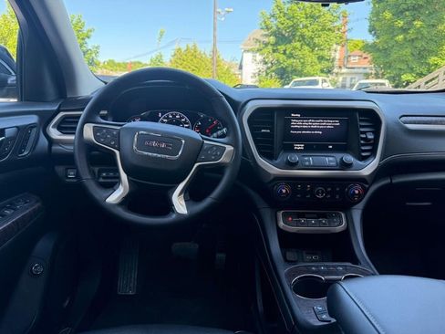 Used 2023 GMC Acadia Denali w/ Black Diamond Edition AWD/4WD image 24