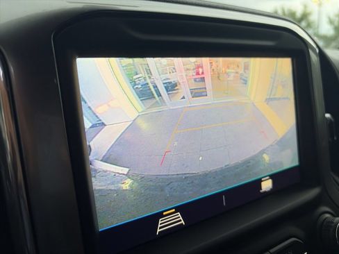 Used 2021 Chevrolet Silverado 1500 RST w/ Bed Protection Package RWD image 17