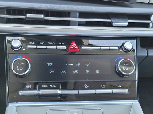 New 2026 Hyundai Santa Fe SE FWD image 21