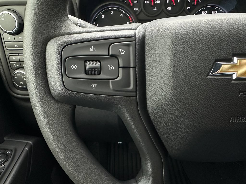 New 2026 Chevrolet Silverado 2500 Custom w/ Custom Value Package AWD/4WD image 15