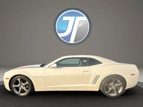 Used 2013 Chevrolet Camaro LS image 13