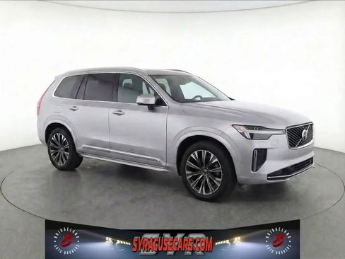 Used 2025 Volvo XC90 B6 Plus image 1