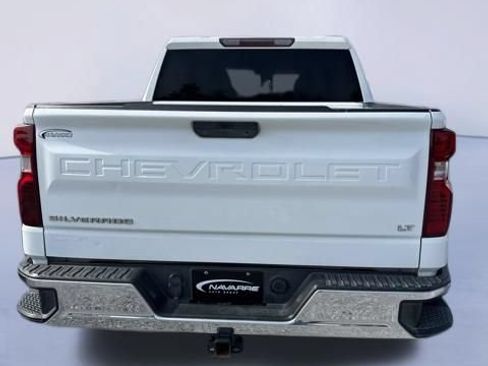 Used 2019 Chevrolet Silverado 1500 LT w/ Texas Edition RWD image 8