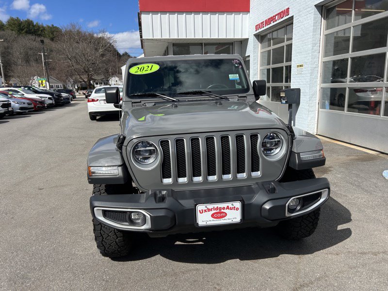 Used 2021 Jeep Wrangler Unlimited Sahara AWD/4WD image 3