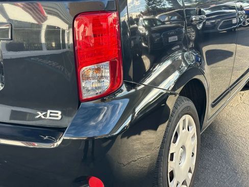Used 2012 Scion xB image 17