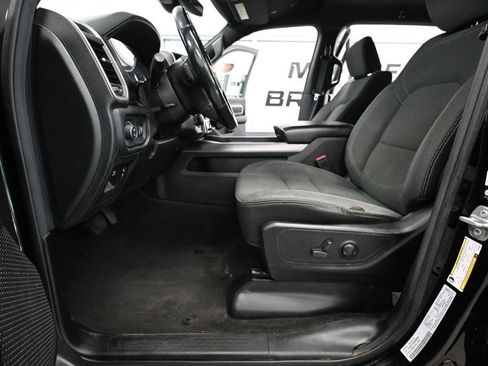 Used 2022 RAM 1500 Big Horn AWD/4WD image 23