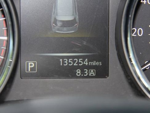Used 2014 Nissan Rogue SV w/ SV Family Package AWD/4WD image 24