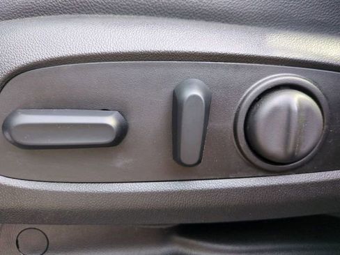 Used 2019 GMC Terrain Denali w/ Comfort Package image 20