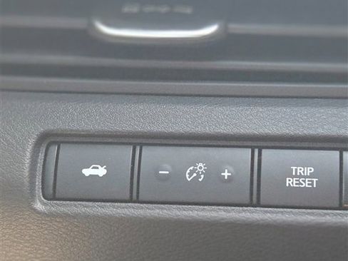 Used 2020 Nissan Altima 2.5 SR FWD image 20