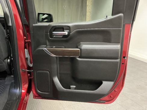 Used 2022 Chevrolet Silverado 1500 RST AWD/4WD image 33