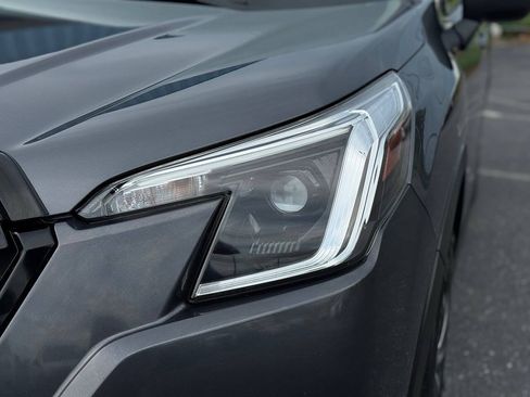 Used 2022 Subaru Forester AWD/4WD image 46