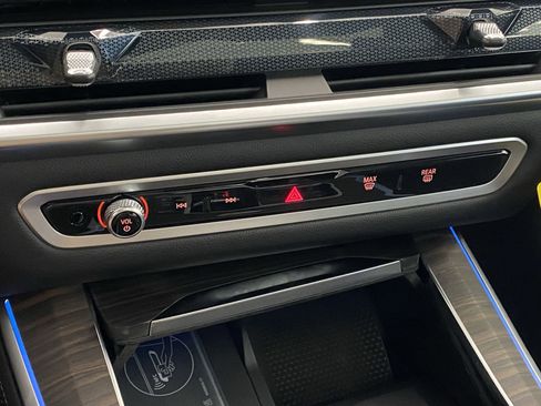 Used 2026 BMW X5 xDrive50e w/ Premium Package image 28