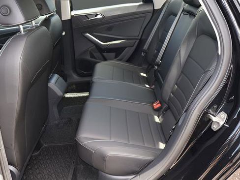 Certified 2024 Volkswagen Jetta SE FWD image 15