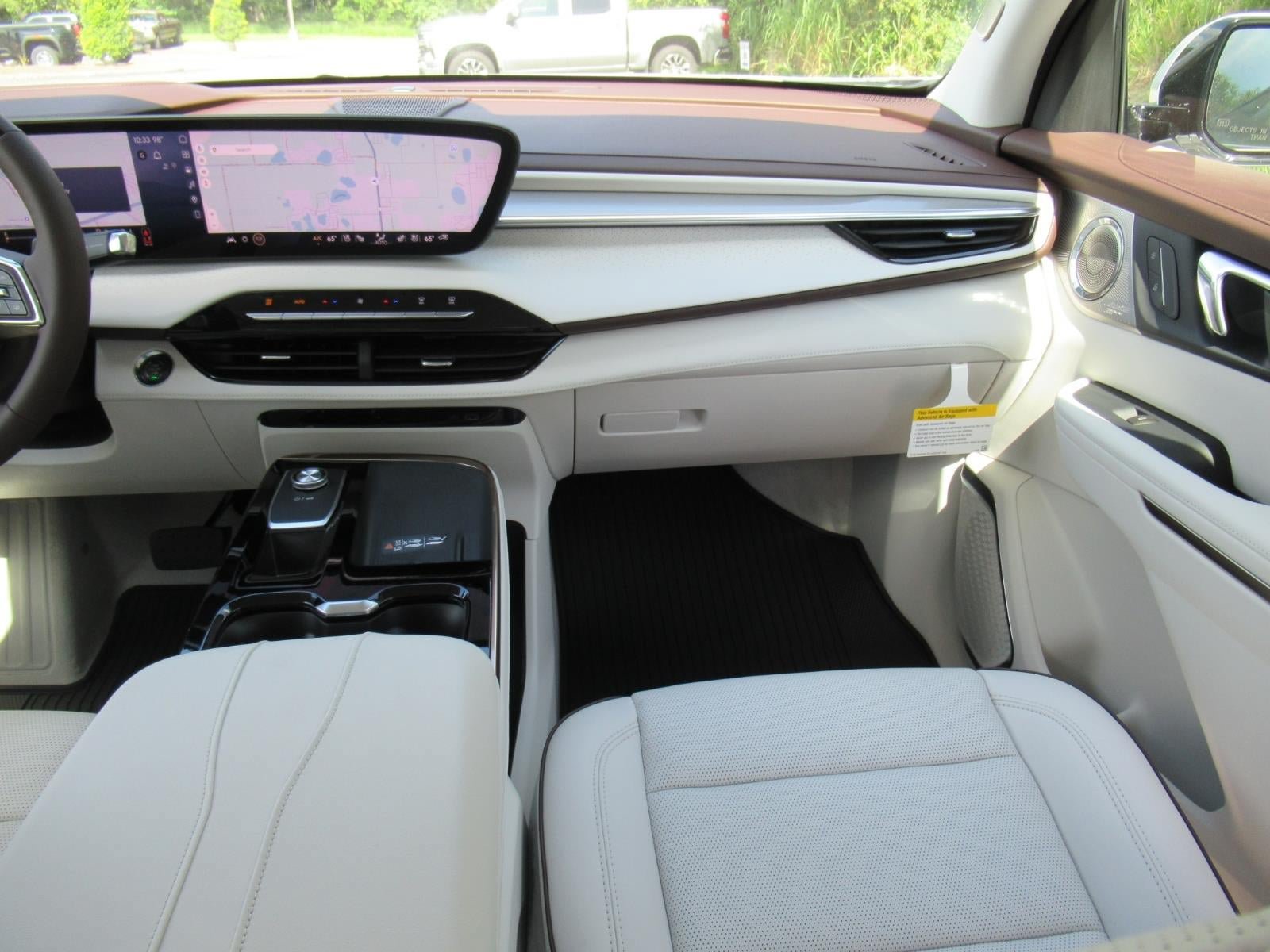 New 2026 Buick Enclave Avenir w/ Super Cruise Package FWD image 15